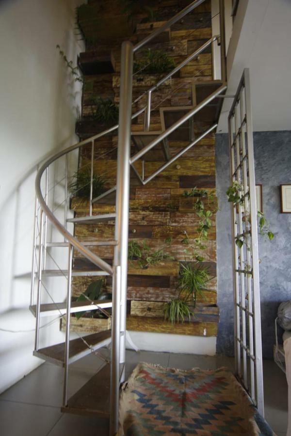 Ruth'S Bed & Breakfast Lembang Exterior photo